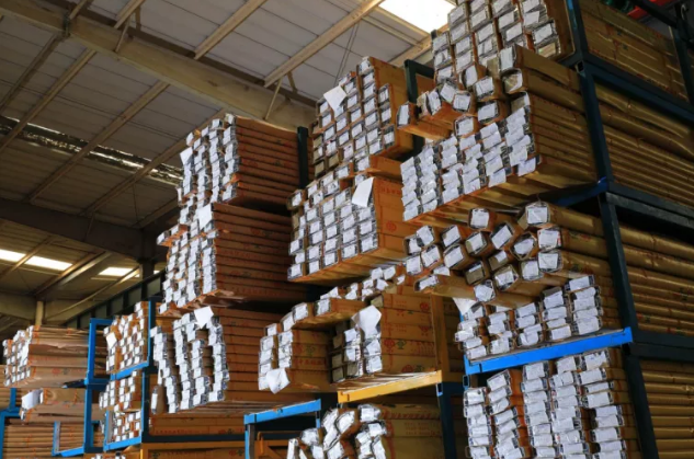 向假冒偽劣鋁材產(chǎn)品重拳出擊！中亞鋁業(yè)教你如何辨別真假！(圖5)