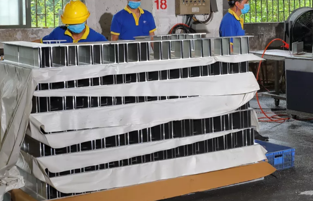 向假冒偽劣鋁材產(chǎn)品重拳出擊！中亞鋁業(yè)教你如何辨別真假！(圖7)