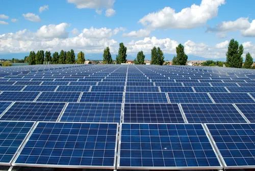 行業(yè)丨新藍(lán)海！2022年光伏用鋁有望達(dá)到336萬噸(圖1)